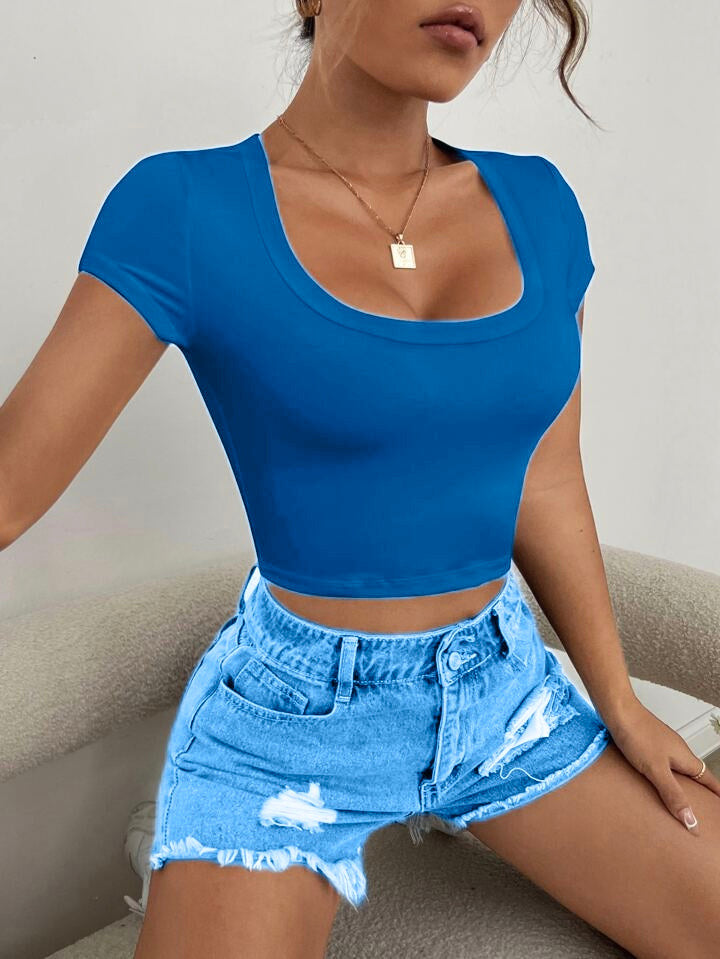 Scoop Neck Crop